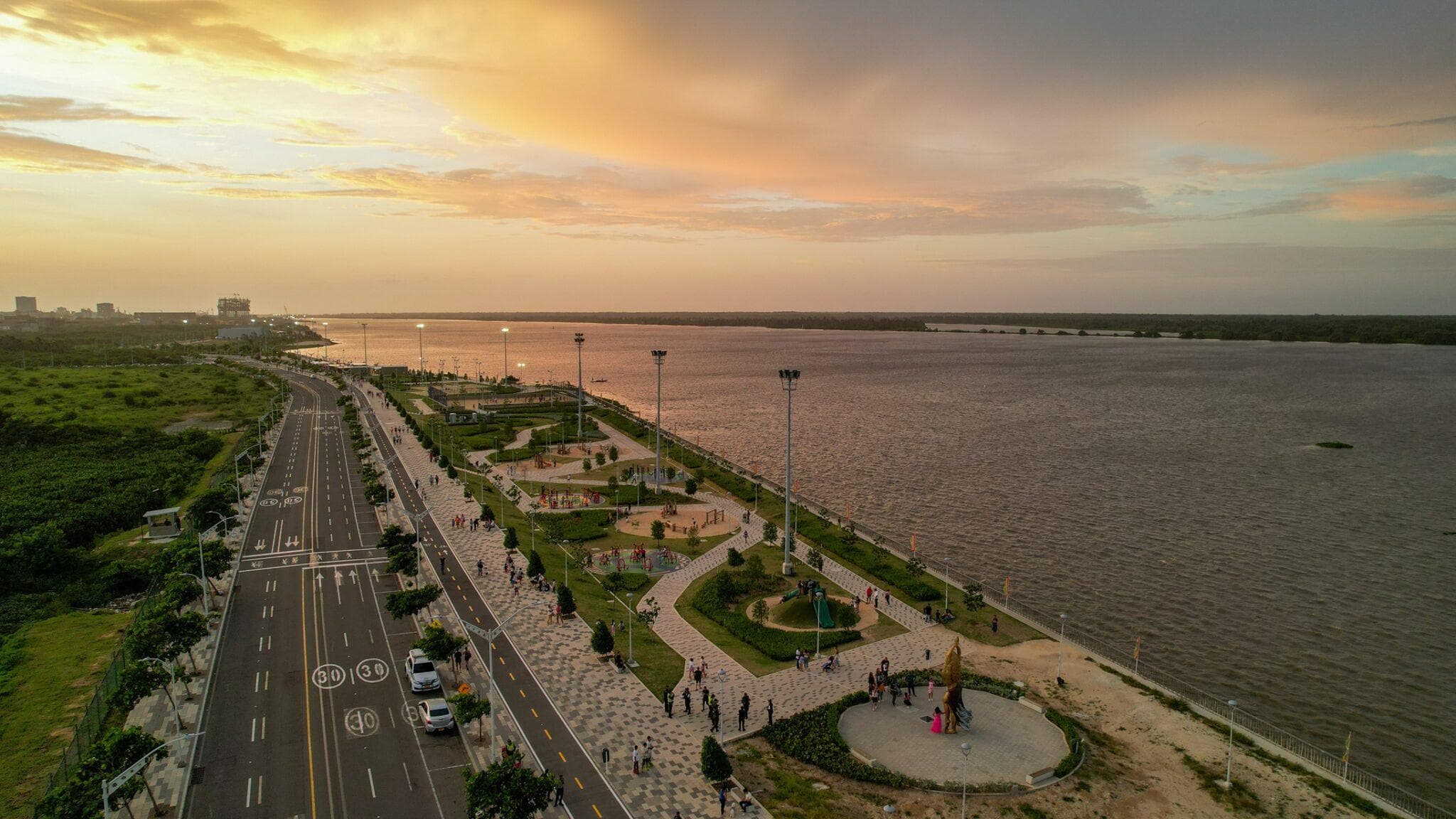 Barranquilla — Atardecer Rio