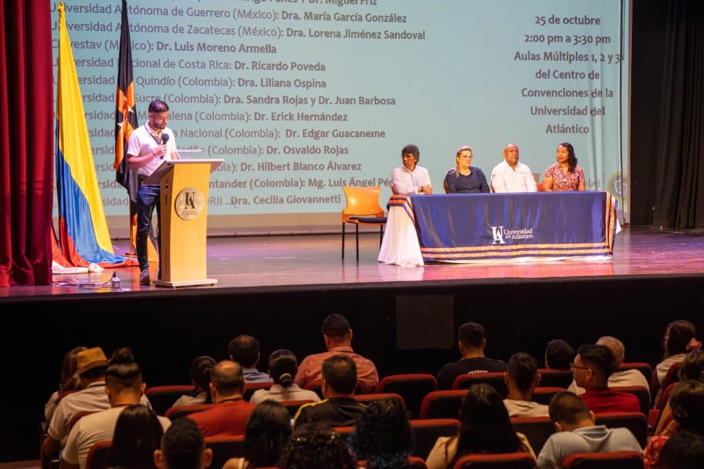 EIEM 7 — Mesa principal en el acto de inauguración, auditorio Universidad del Atlántico